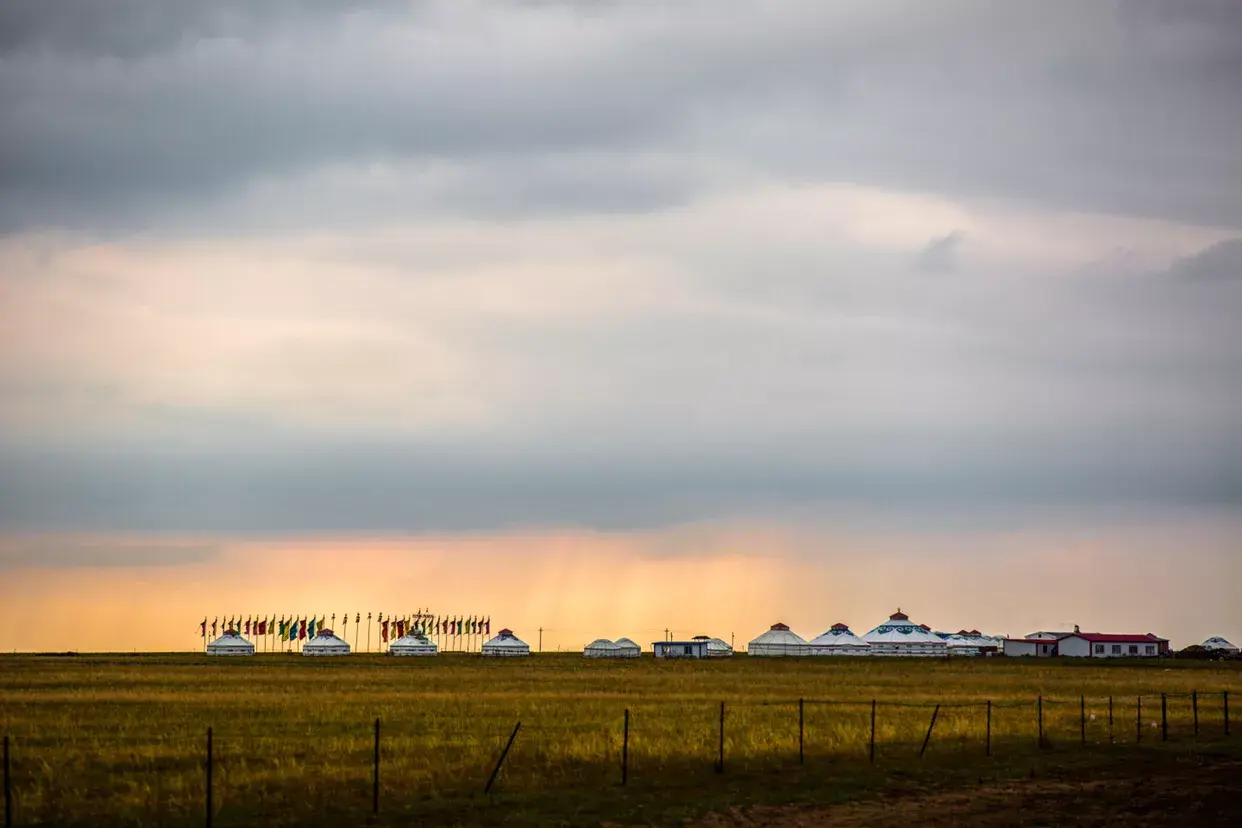 亚洲草原天堂-呼伦贝尔大草原:远离城市喧嚣的天堂草原